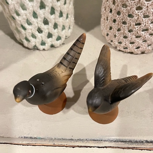 POTTERY BARN RING NECK PHEASANTS SALT & PEPPER SHAKERS - Picture 7 of 12